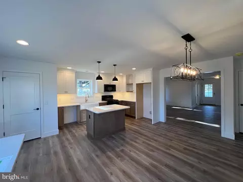 401 General Sutter Ave, Lititz, PA 17543 photo 8