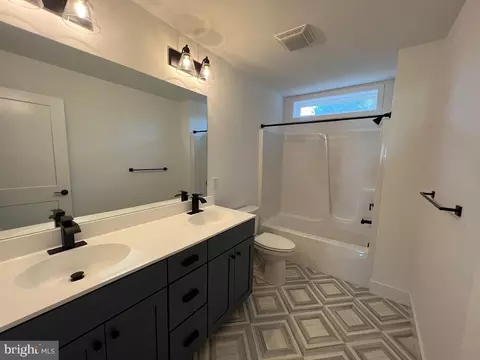 401 General Sutter Ave, Lititz, PA 17543 photo 20