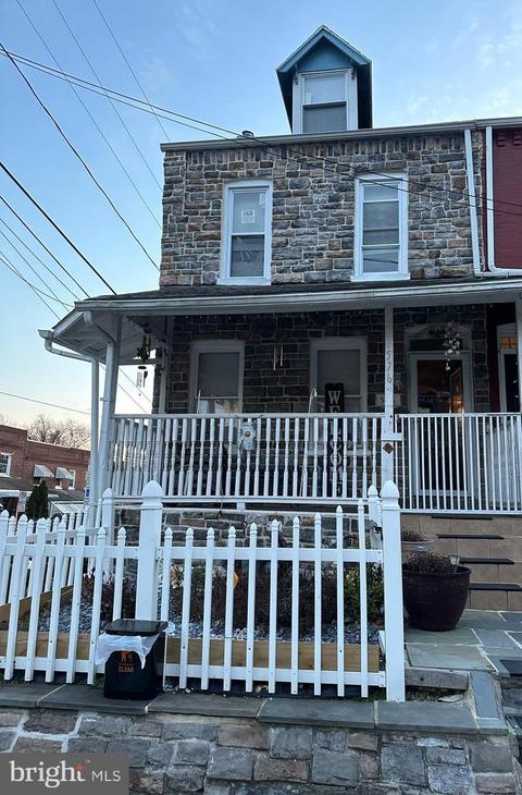 576 Pershing Ave, Lancaster, PA 17602