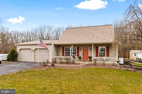140 Wheatfield Ct, Quarryville, PA 17566