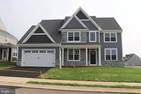 1077 Fondersmith Dr #24, Lancaster, PA 17601