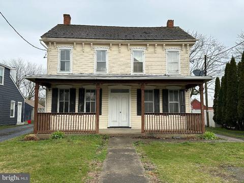 596598 Auction Rd, Manheim, PA 17545