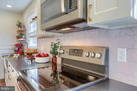 409 Laurel Ave, Lititz, PA 17543 photo 6