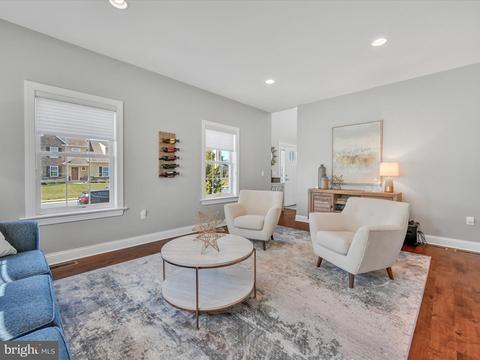636 Frome Ave, Lititz, PA 17543 photo 4