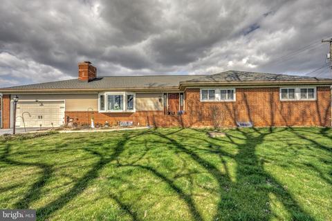 629 Doe Run Rd, Lititz, PA 17543
