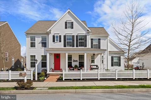 1141 Esbenshade Dr, Lancaster, PA 17601