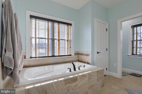 339 Ecker Dr, Lititz, PA 17543 photo 34