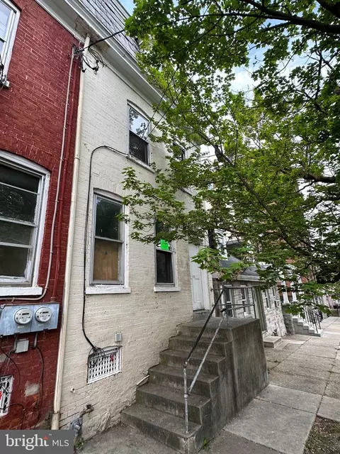 327 N Mulberry St, Lancaster, PA 17603
