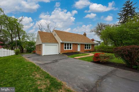 49 Glen Moore Cir, Lancaster, PA 17601