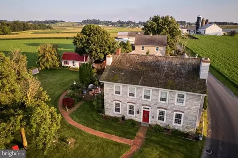 313 Osceola Mill Rd, Gordonville, PA 17529