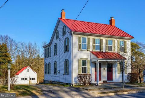 511 E Main St, Lititz, PA 17543