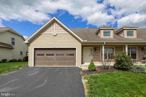 45 Patience Ln, Ephrata, PA 17522