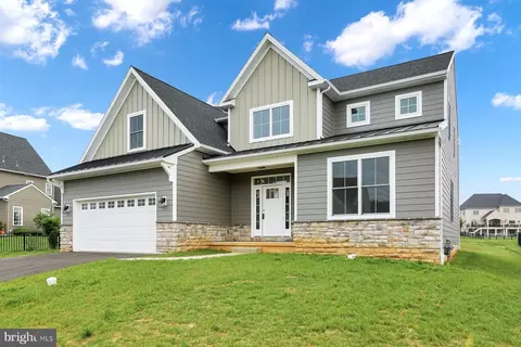 675 Integrity Dr, Lititz, PA 17543 photo 3