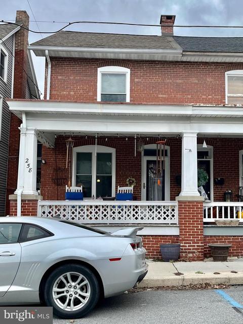258 Duke St, Ephrata, PA 17522