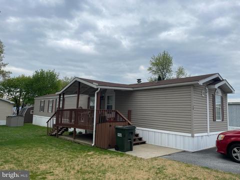 24 E Opal Dr, Lititz, PA 17543 photo 1