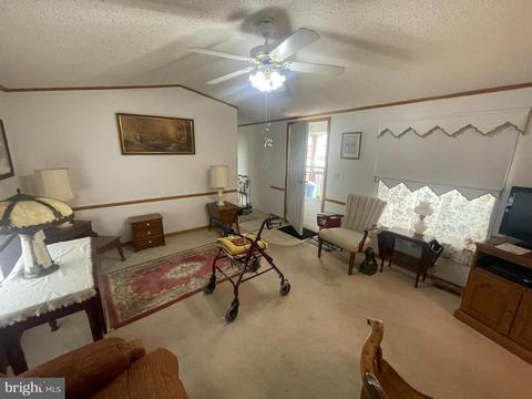 24 E Opal Dr, Lititz, PA 17543 photo 16