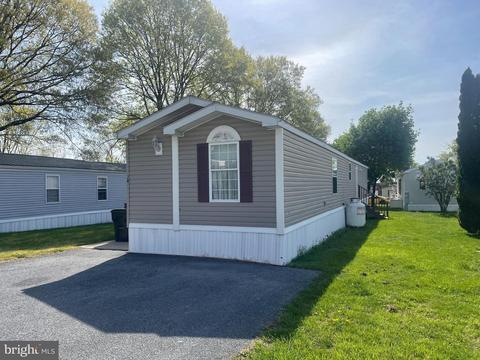 24 E Opal Dr, Lititz, PA 17543 photo 6