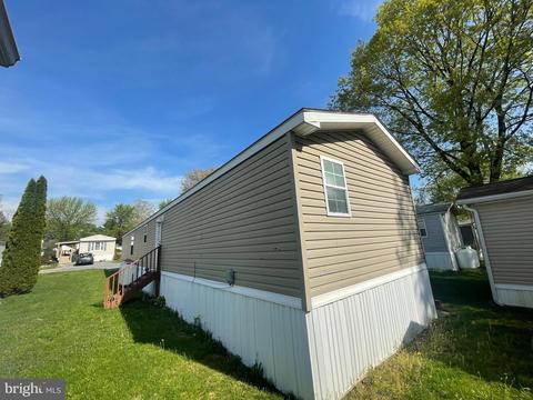 24 E Opal Dr, Lititz, PA 17543 photo 10
