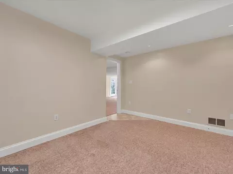 195 W Millport Rd, Lititz, PA 17543 photo 48