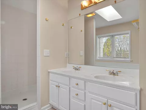 195 W Millport Rd, Lititz, PA 17543 photo 40