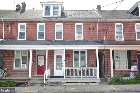 48 N Poplar St, Elizabethtown, PA 17022
