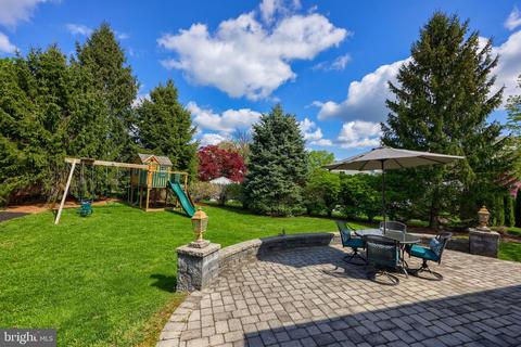 309 E Fourth Ave, Lititz, PA 17543 photo 8