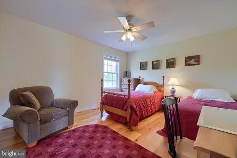 309 E Fourth Ave, Lititz, PA 17543 photo 38