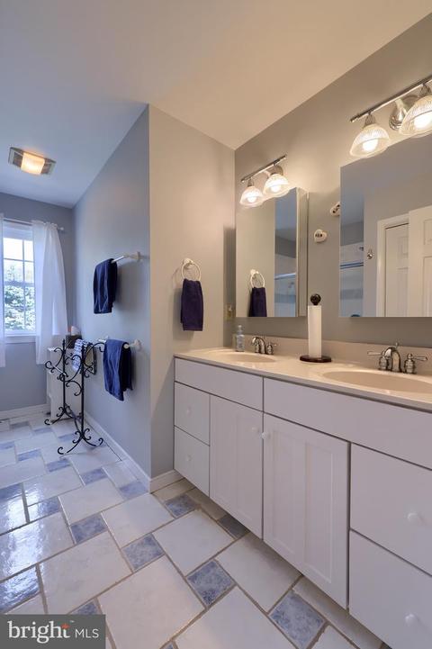 309 E Fourth Ave, Lititz, PA 17543 photo 39