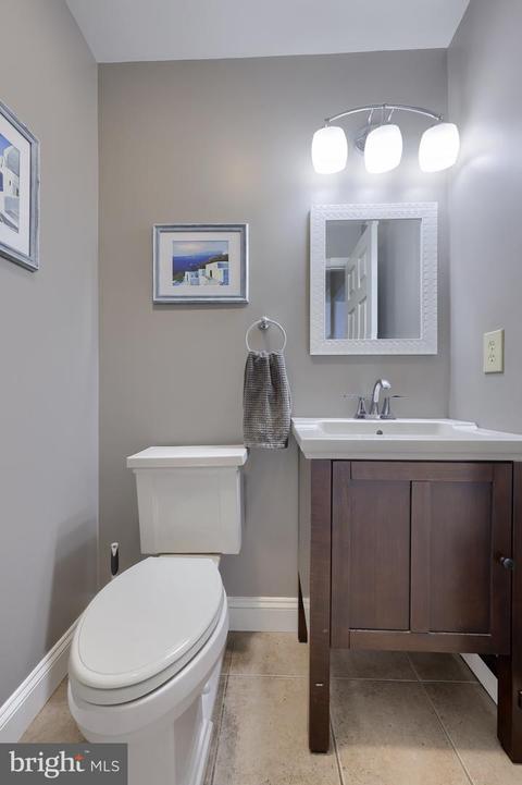 309 E Fourth Ave, Lititz, PA 17543 photo 26