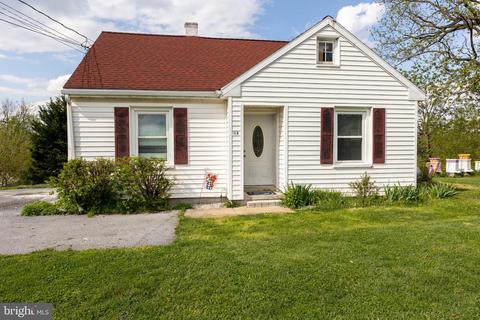 15 A Hershey Ave, Paradise, PA 17562