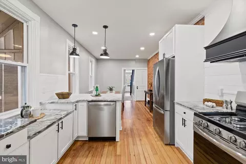 444 E Orange St, Lancaster, PA 17602