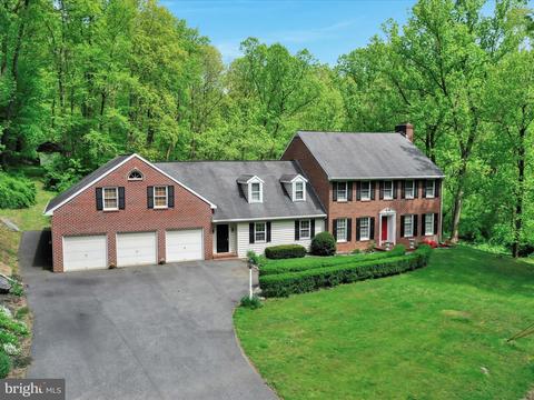 121 Nissley Ln, Holtwood, PA 17532