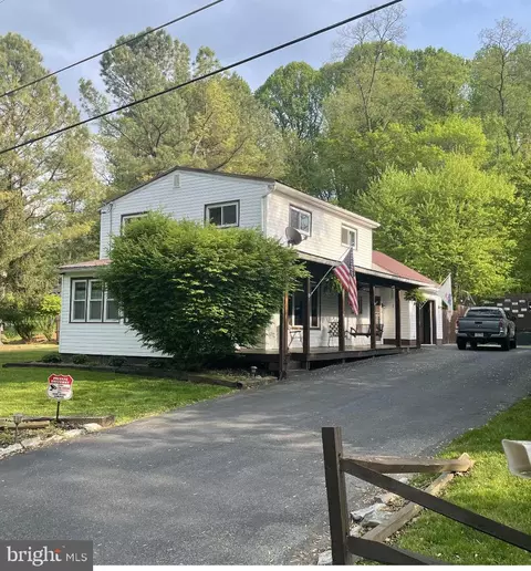 24 Elm St, Conestoga, PA 17516