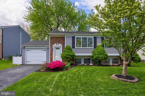 2864 Pebblebrook Dr, Lancaster, PA 17601