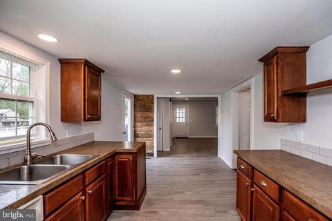 403 W 28th Division Hwy, Lititz, PA 17543 photo 12