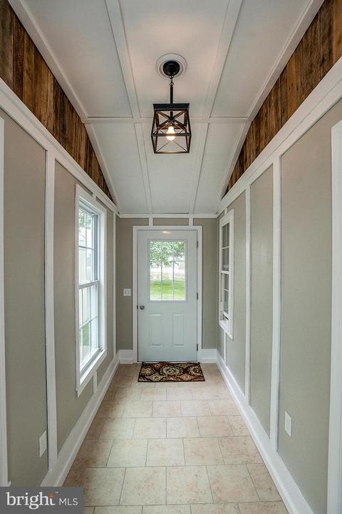 403 W 28th Division Hwy, Lititz, PA 17543 photo 4