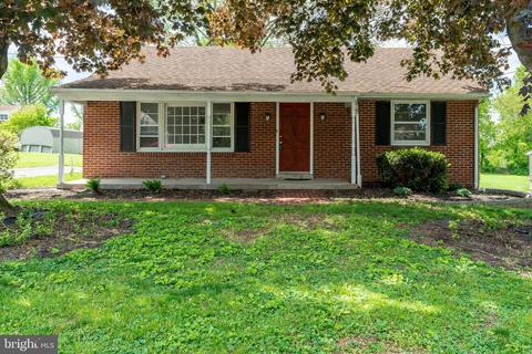 128 Crestmont Ave, Lancaster, PA 17602