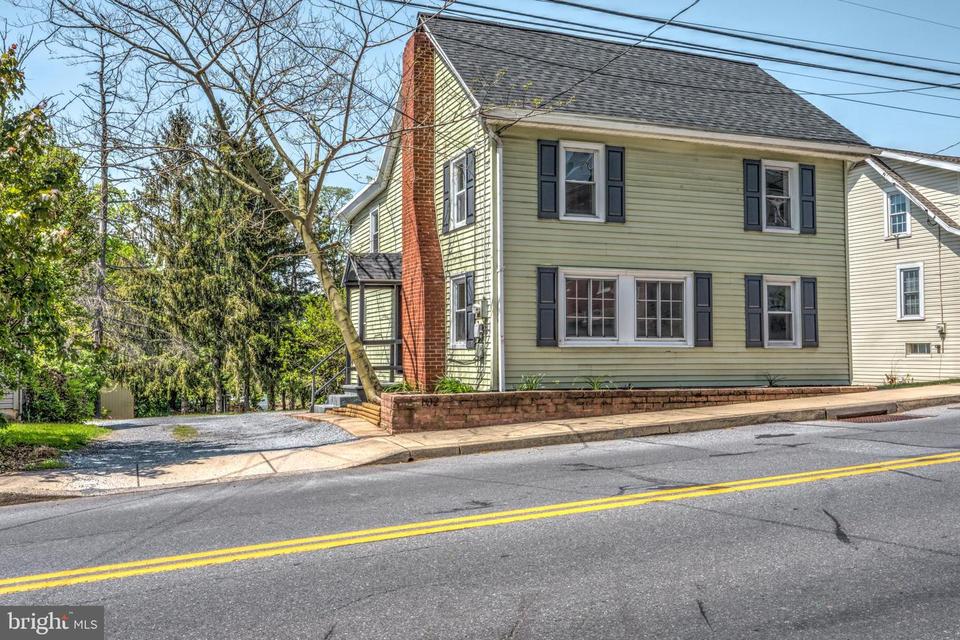 102 N Reamstown Rd, Stevens, PA 17578 35 Photos MLS PALA2034494