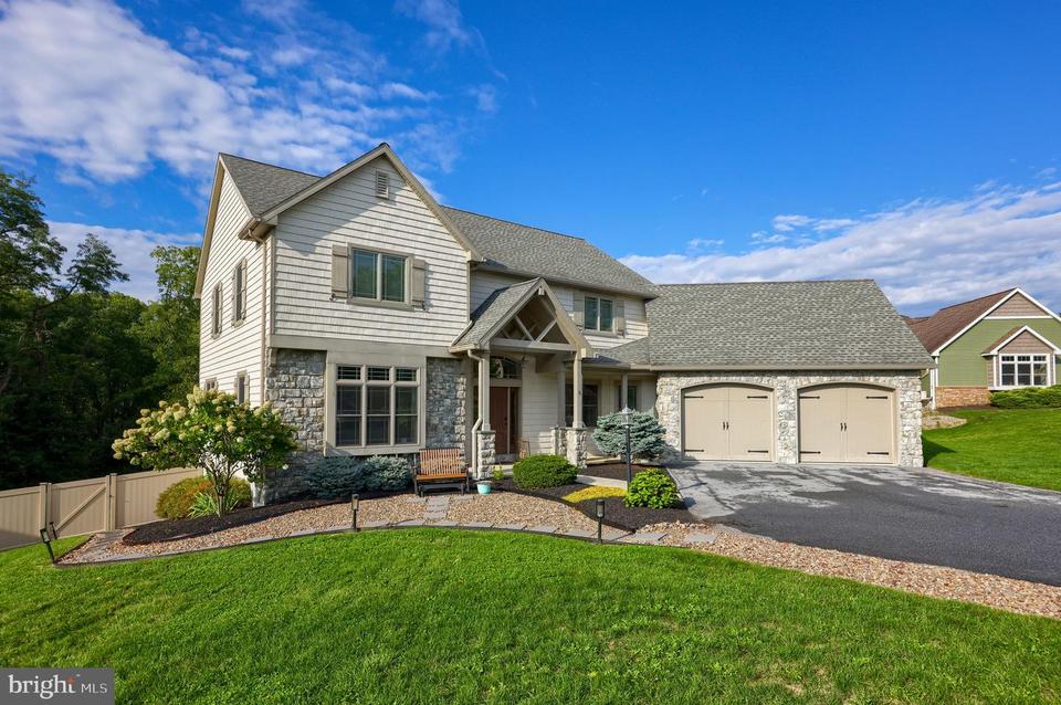  5 Snyder Hill Rd, Lititz, PA 17543 photo 2