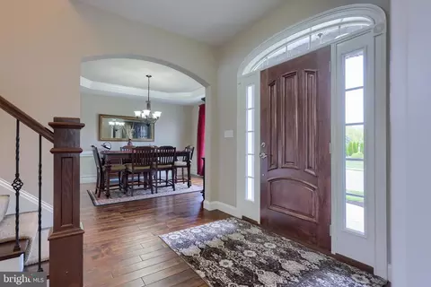 352 Ecker Dr, Lititz, PA 17543 photo 3