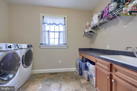 352 Ecker Dr, Lititz, PA 17543 photo 37