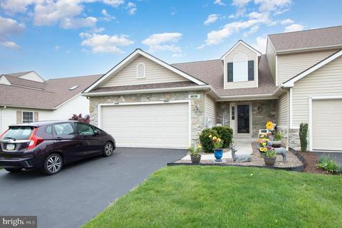 320 Hill St, Mount Joy, PA 17552
