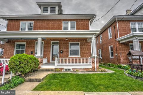 148 W Sunset Ave, Ephrata, PA 17522
