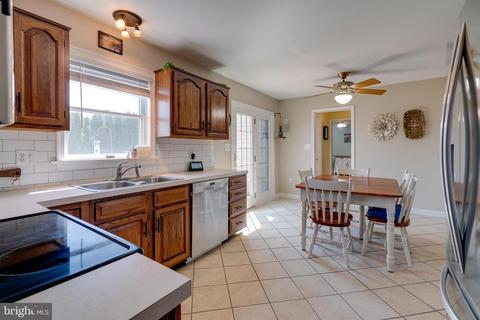 806 E Brubaker Valley Rd, Lititz, PA 17543 photo 12