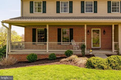 806 E Brubaker Valley Rd, Lititz, PA 17543 photo 3