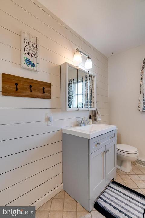 806 E Brubaker Valley Rd, Lititz, PA 17543 photo 20