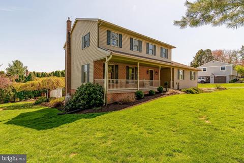 806 E Brubaker Valley Rd, Lititz, PA 17543 photo 4