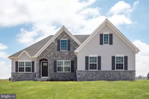 350 Village Rd #ARCADIA, Strasburg, PA 17579