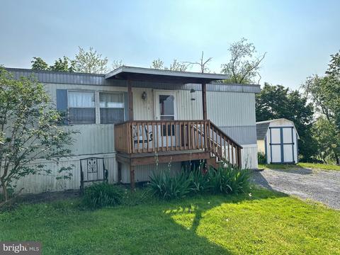 16 Vista Ln, Manheim, PA 17545