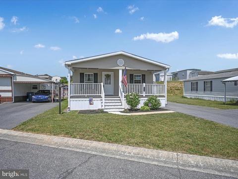 116 Ridgewood Mnr, Manheim, PA 17545